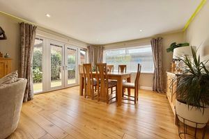 Kitchen/Dining/Family Room- click for photo gallery
